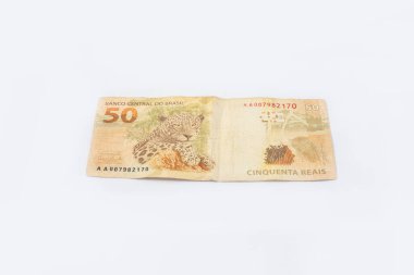 50 Reais. Gerçek, Brezilya 'dan gelen para beyaz arkaplan