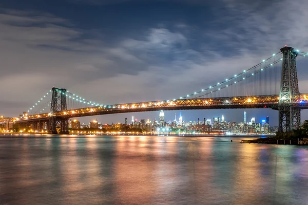Williamsburg Bridge in New York — Stock Photo, Image