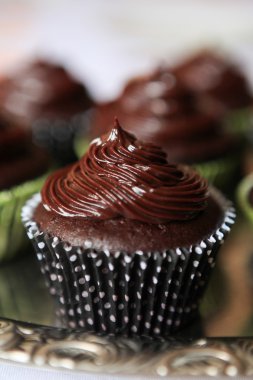 Cupcake metal bir plaka