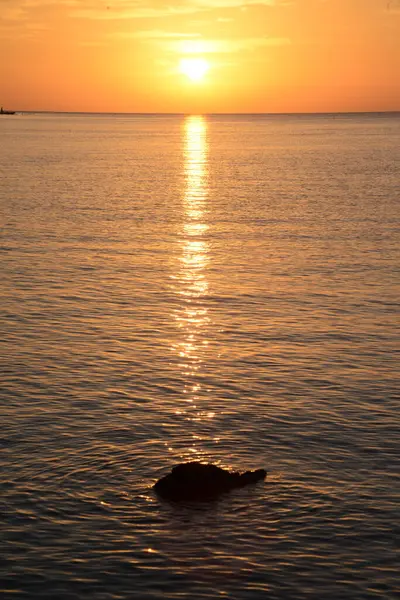 热带海滩日落 自然背景 — 图库照片