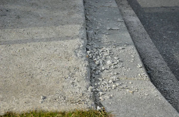 Detail Eroze Betonového Povrchu Silnice Blízkosti Dálnice Důsledku Silného Mrazu — Stock fotografie