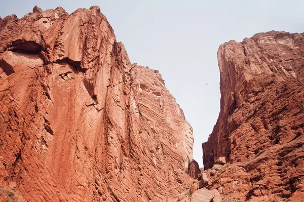 Βράχια Και Βουνά Γεωλογικές Κατασκευές Red Mountain Canyon — Φωτογραφία Αρχείου