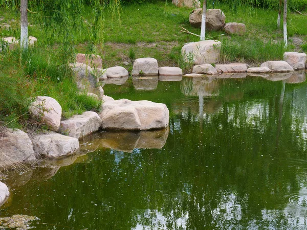 Jardim Paisagem Greening Lakeside — Fotografia de Stock