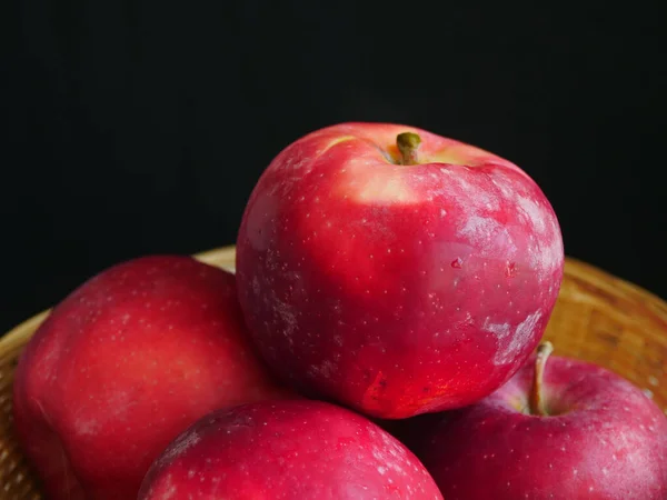 Pomme Rouge Nutritive Juteuse Gros Plan Sur Les Fruits — Photo