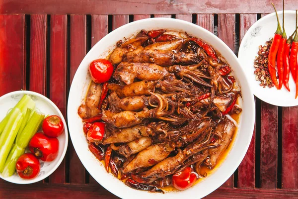 Kryddig Bläckfisk Läcker Och Saftig Tallriken Skaldjursrätter — Stockfoto