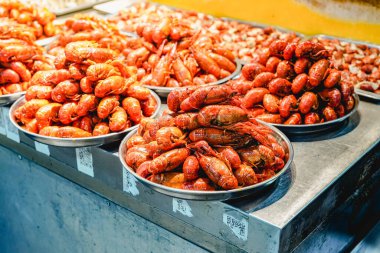 Baharatlı kerevit, mutfak atıştırmalıkları.