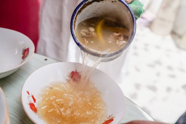 Havuçlu kuzu yahnisi, Orta Asya spesiyalitesi.