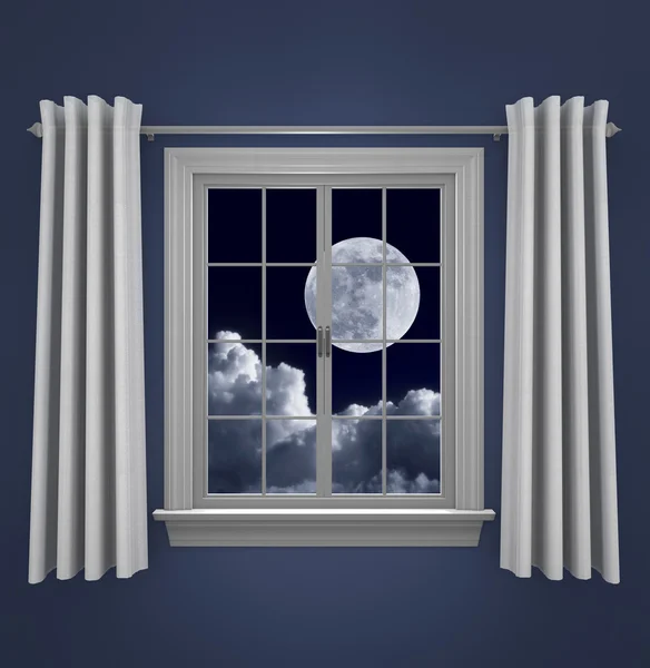 Vollmond am Nachthimmel, der schön durch ein Schlafzimmerfenster scheint — Stockfoto