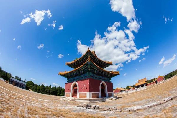 China Qing Dynasty Emperor Mausoleum Clear Dongling — Stockfoto