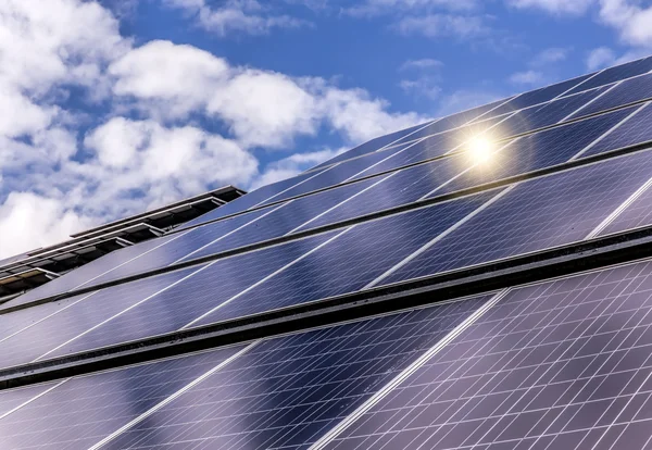Solpaneler, sol energi, Photovoltaik, — Stockfoto