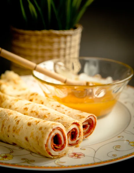 Pancake, morning, sun, honey — Stock Photo, Image