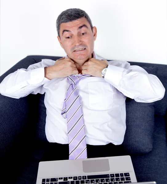 Angry businessman,adult, afraid, aggressive, anger, anxiety, astonished, astonishment, bad, banker, bankrupt, business, businessman,crazy, crisis, depressed, desperate,displeased,distraught,distressed — Stockfoto