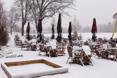 Karlı citypark, park, karlı restaurant karda