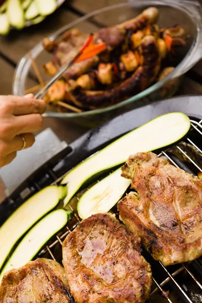 Grill, barbeque with meat and vegetables — Stock Photo, Image