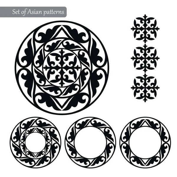 Collection Asian Pattern Gold Pattern Nomads Central Asia Amulet Circular — Stock Vector