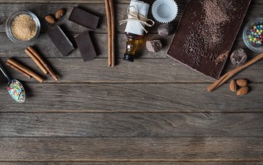 Tatlı hazırlık için malzemeler