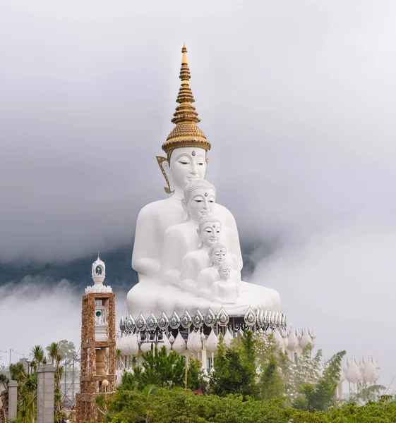 Buda Dağı, Phasornkaew, Phetchabun Eyaleti, Tayland.