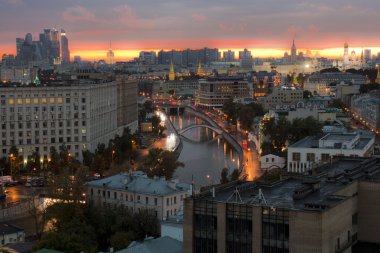 Moskova, gece şehir