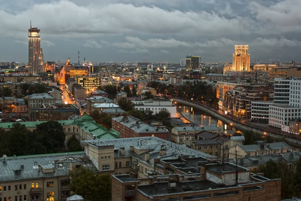 Moskova, gece şehir