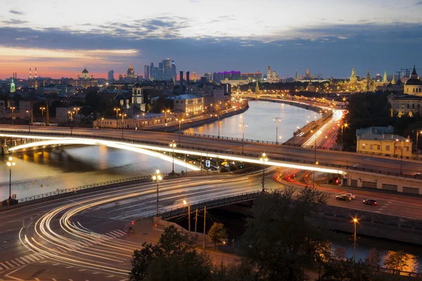 Moskova, gece şehir