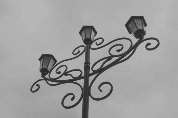 Ковані Лампи Чорно Біла Фотографія — стокове фото