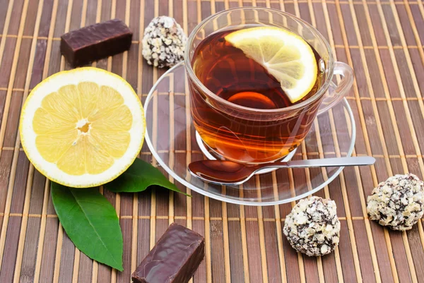 Limonlu çay