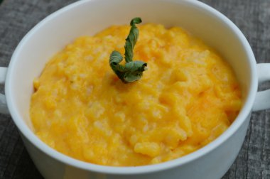 Doğal, sağlıklı, organik kabak püresi