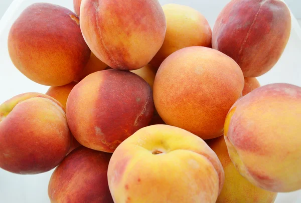 Delicious peaches — Stock Photo, Image