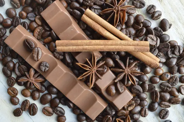 Cioccolato, caffè, cannella, nocciola, anice stellato — Foto Stock