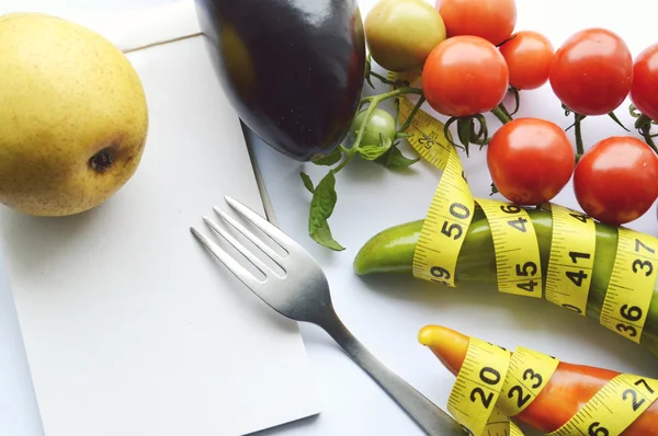 Gemüse und Obst zur Gewichtsabnahme — Stockfoto