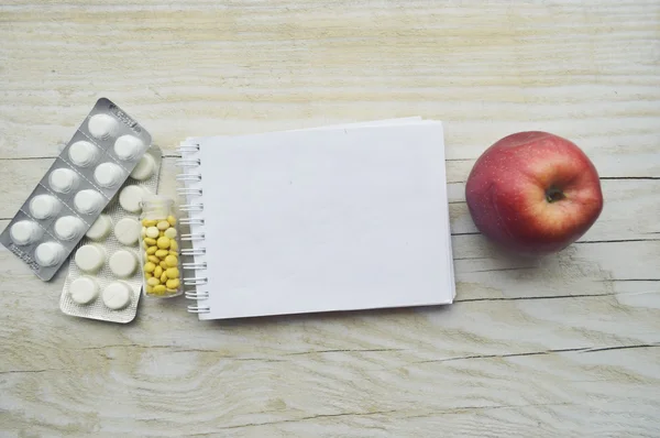 Sport, Fitness, Aufzeichnung, Notizblock, Konzept der Gewichtsabnahme, Ernährung, Ernährung — Stockfoto