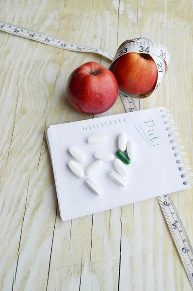 Sport, Fitness, Aufzeichnung, Notizblock, Konzept der Gewichtsabnahme, Ernährung, Ernährung — Stockfoto