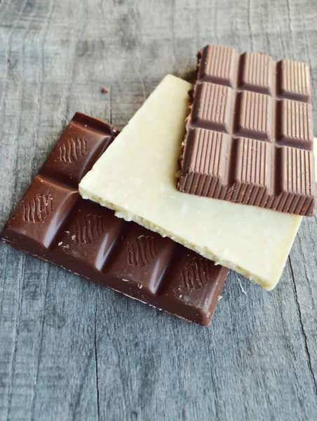 Milk and white chocolate bars — Stock Photo, Image