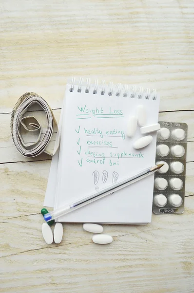 Sport, Fitness, Aufzeichnung, Notizblock, Konzept der Gewichtsabnahme, Ernährung, Ernährung — Stockfoto