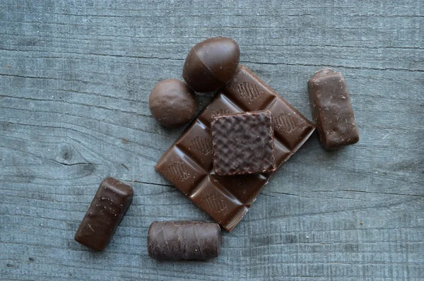 Verschillende chocolade snoep — Stockfoto