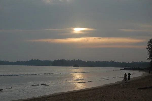 Hermoso atardecer en la playa —  Fotos de Stock