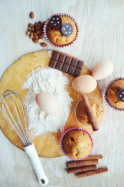 Ingredients needed for baking cupcakes — Stock Photo, Image