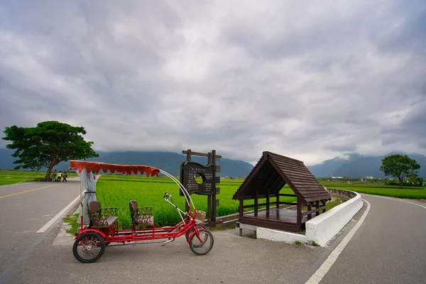 Rode Driewieler Berm Zijn Kenmerken Van Attractie Hualien County Taiwan — Stockfoto
