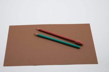 Farklı renkte crayves