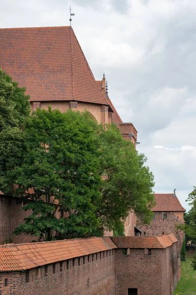 Malbork Polonia Julio 2021 Vista Del Castillo Malbork Con Ladrillo — Foto de Stock