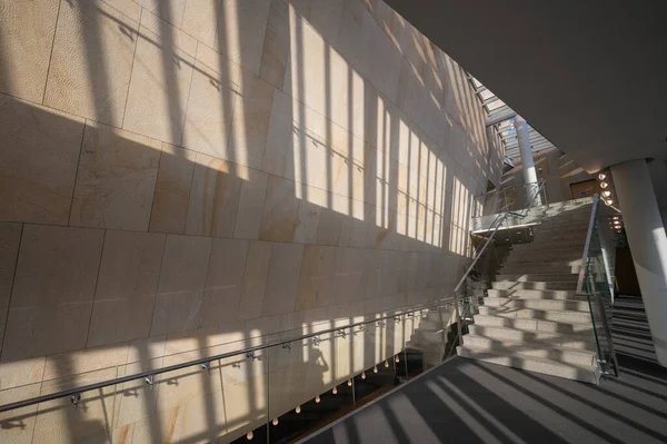 Olsztyn Polonya Ağustos 2021 Doğal Olarak Binanın Içindeki Merdivenleri Aydınlattı — Stok fotoğraf