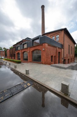 Olsztyn, Polonya - 21 Ağustos 2021 - Olsztyn 'deki UWM kampüsündeki eski kazan dairesi.