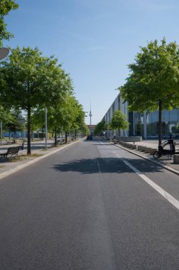 Berlin, Almanya - 12 Ağustos 2021 - Berlin 'deki Bundestag parlamentosunun manzarası