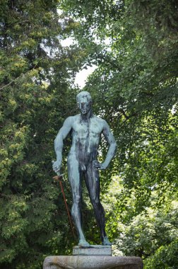 Polonya, Aşağı Silezya 'daki Czocha Şatosu 04 Temmuz 2025, Czocha Şatosu' nu ve etrafını gören bir tekne gezisi..