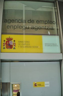 PAMPLONA, NAVARRA İSPAIN 22 Şubat 2021: Navarre İş ve İş Bulma Kurumu