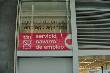PAMPLONA, NAVARRA İSPAIN 22 Şubat 2021: Navarre İş ve İş Bulma Kurumu