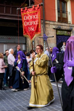 PAMPLONA, NAVARRA İSPANESİ 19 Nisan 2019: PAMPLONA 'NIN KURUMLARINDA HAYATINDA HAYIR