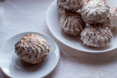 Bir grup tatlı tarçınlı şekerleme.