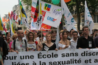 Eşcinsel gurur 2013, Paris, Fransa
