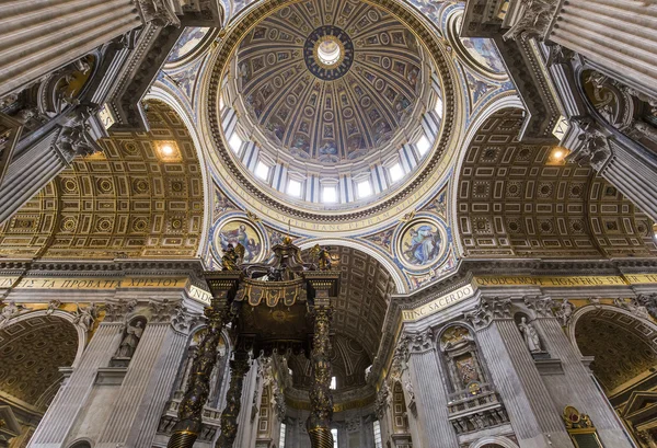 Basilika des heiligen Petrus, vatikanische Stadt, vatikanische — Stockfoto